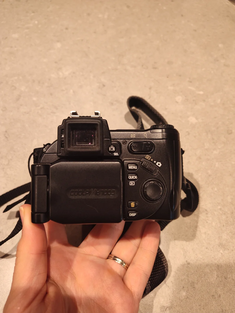Nikon Cool Pix 5700 Black Digital Camera with Strap
